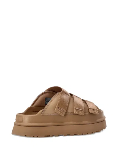 Ugg Goldenglow Dark Sand Sandal