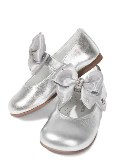 蝴蝶结芭蕾平底鞋