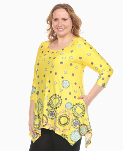 White Mark Plus Size Printed Flowy Hem Swing Top In Yellow