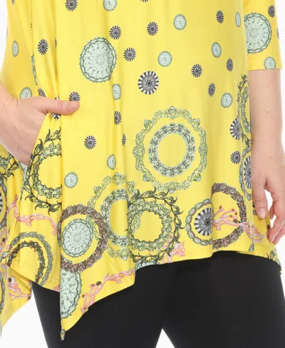 White Mark Plus Size Printed Flowy Hem Swing Top In Yellow