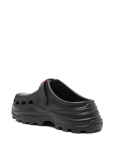 Hunter Baltic Mules In Black