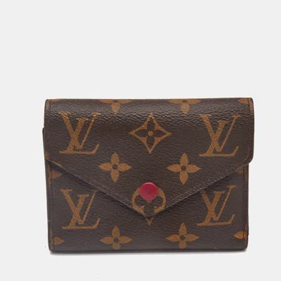 Pre-owned Louis Vuitton Aurore Monogram Canvas Victorine Compact Wallet In Purple