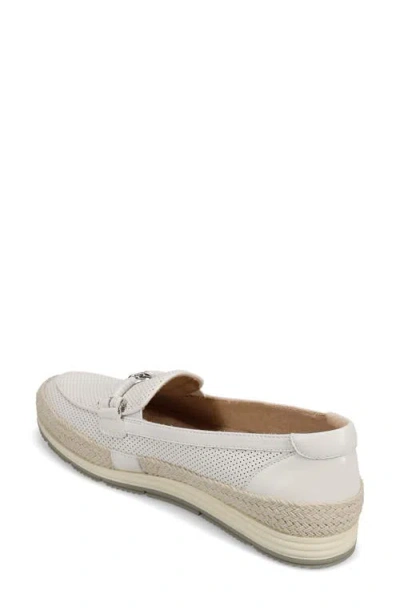 Vaneli Quarzi Bit Platform Loafer In White
