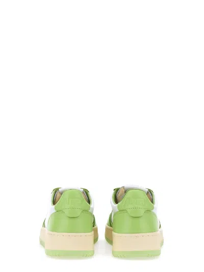 Autry White And Green Two-tone Leather Medalist Low Sneakers