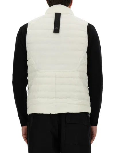 Jg1 Quilted High-collar Padded Vest With Zippered Pockets