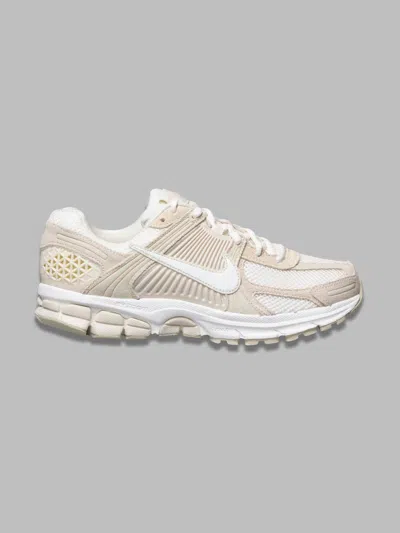Nike Zoom Vomero 5 Sneakers In Neutral