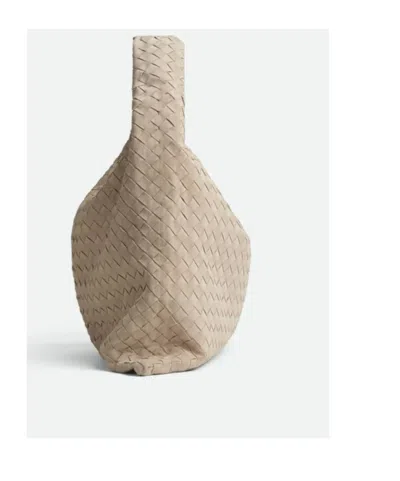 Bottega Veneta Women Hop Medium Leather Shoulder Bag In Neutral