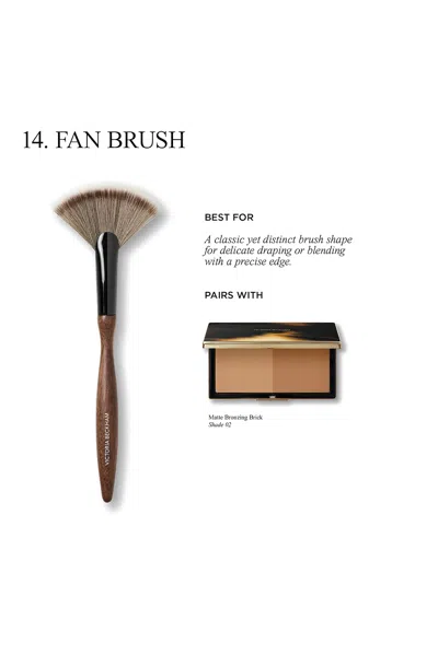 Victoria Beckham 14 Fan Make-up Brush Collection