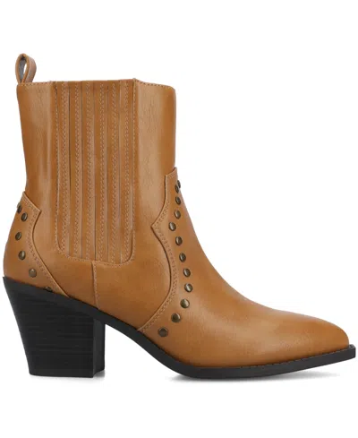 Journee Collection Journee Womens Braylee Studded Western Ankle Booties