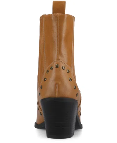 Journee Collection Journee Womens Braylee Studded Western Ankle Booties