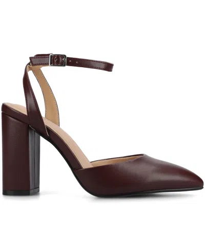 Journee Collection Women's Tyyra Pointed Toe Pumps