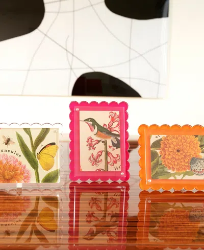 Tara Wilson Designs Scallop Frame, 4" X 6", 5" X 7"