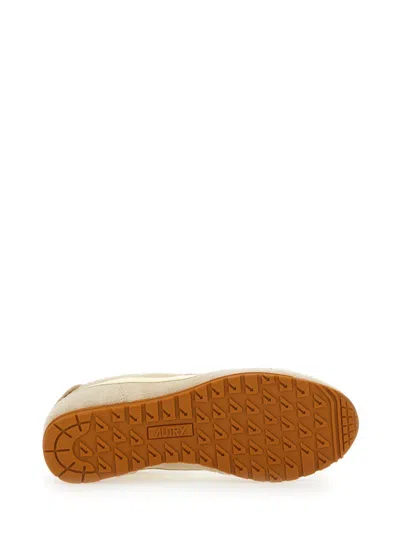 Autry 'windspin Low' Grey Sneaker With Logo On The Side And On The Heel