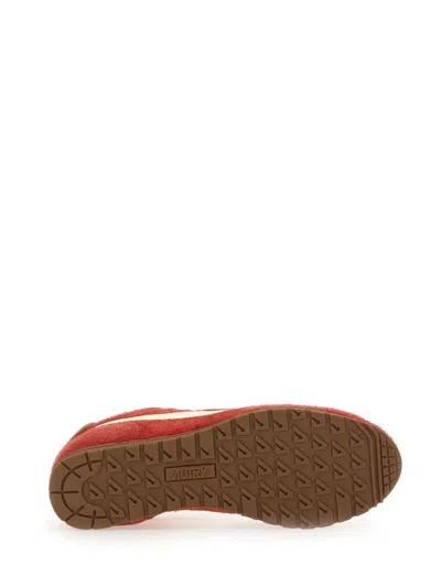Autry 'windspin Low' Pink Sneaker With Logo On The Side And On The Heel