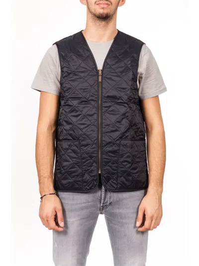 Barbour Quilted Sleeveless Vest Front Pockets