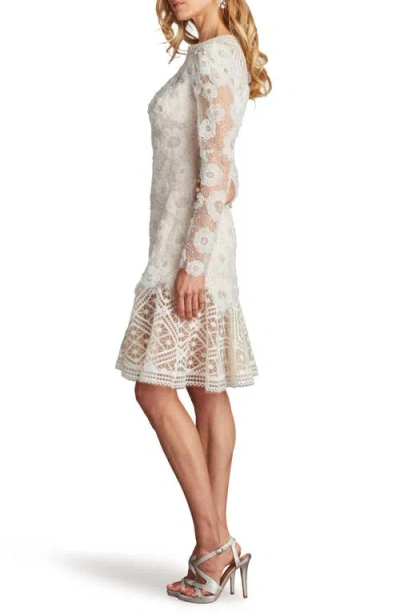 Tadashi Shoji Cfe25400m Short Long Sleeve Fitted Lace Cocktail Dress In White