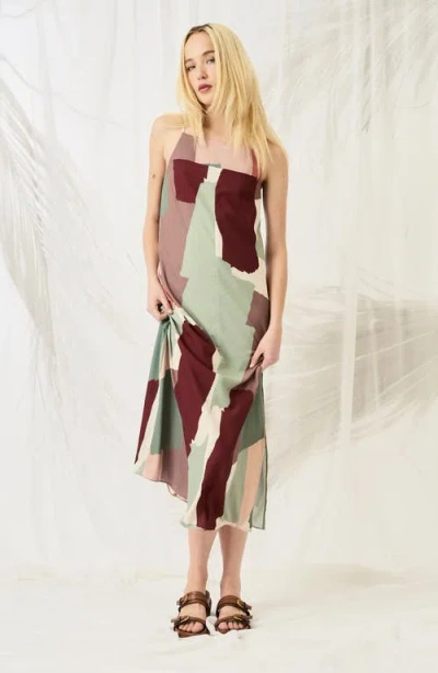 Luxely Abstract Print Shift Dress