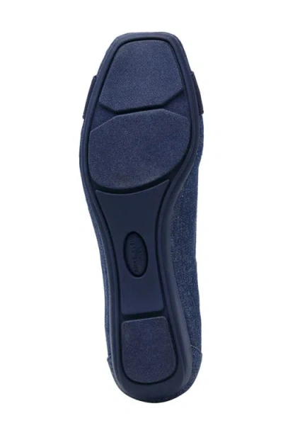 Anne Klein Uplift Flat In Blue