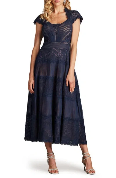 Tadashi Shoji Pintuck Pleat Embroidery Detail Cocktail Midi Dress In Blue