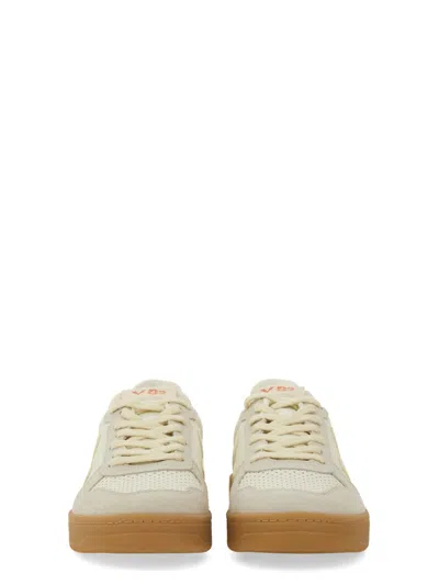 Veja Sneaker "v-82" In White