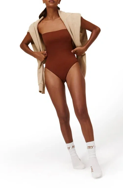 Noody Ultra-thin Seamless Forming Strapless Bodysuit