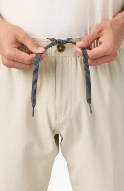 O'neill Men's Reserve Light Check Scallop Elastic Waist Shorts