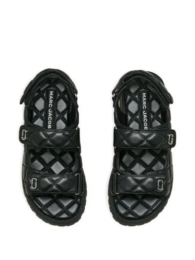 THE QUILTED SUNNY SANDALS