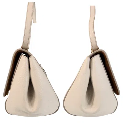Pre-owned Bottega Veneta Ivory Leather Shoulder Bag ()