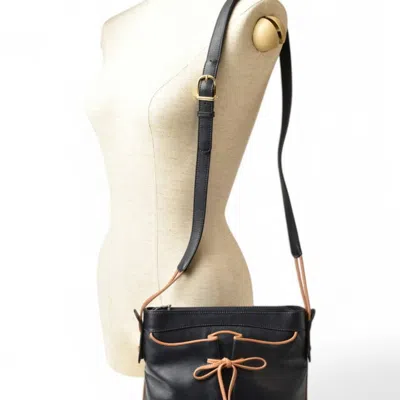 Pre-owned Celine Dark Navy Leather Shoulder Bag ()