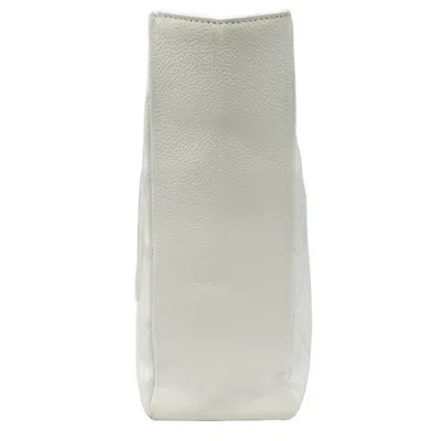 Pre-owned Chanel White Caviar Leather Shoulder Bag Tote Bag ()