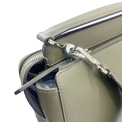 Pre-owned Fendi Khaki Leather Handbag Shoulder Bag ()