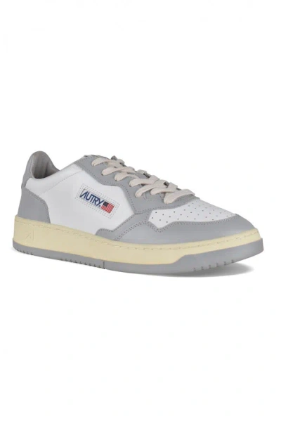 Autry Medalist Bicolor Sneakers In Neutral