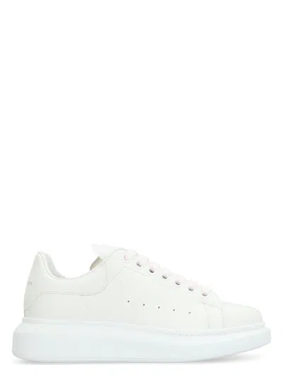 Alexander Mcqueen Women Leather Upper And Rubber Sole Sneaker In White
