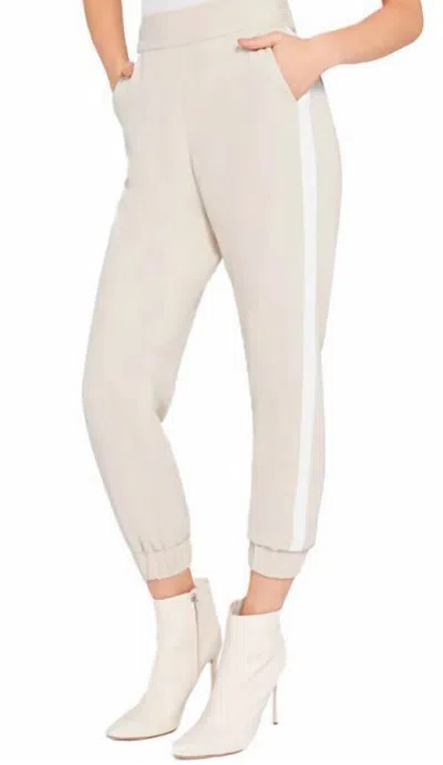 Alice And Olivia Pete Jogger Pants In Beige
