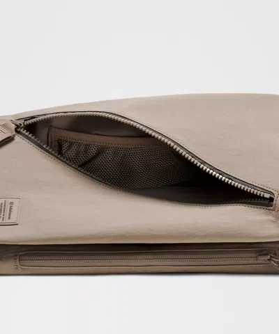 Lululemon - Fast Track Bag 2.0 9l - Khaki,neutral/warm Ash Grey