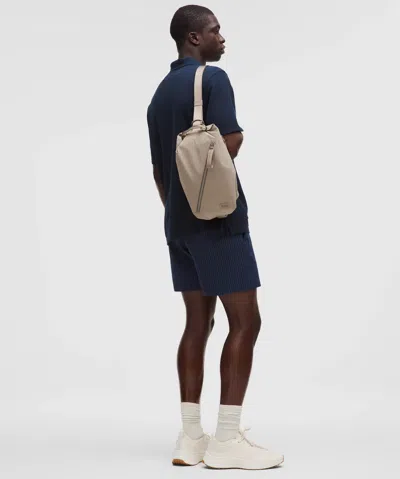 Lululemon - Fast Track Bag 2.0 9l - Khaki,neutral/warm Ash Grey
