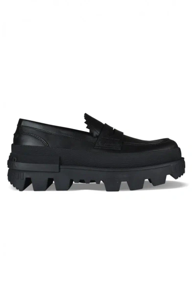 Moncler Black Leather Maxence Loafers In Black