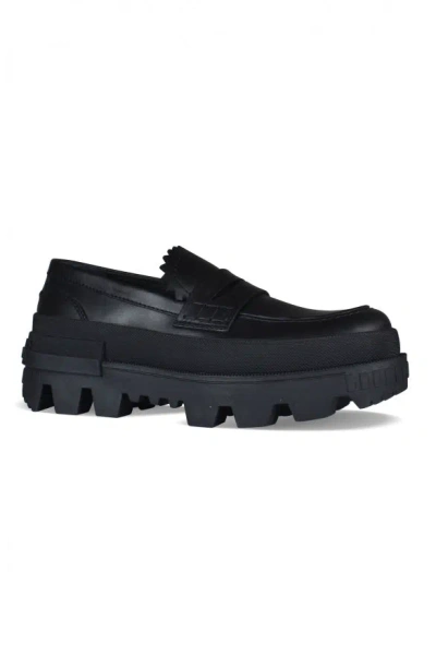 Moncler Black Leather Maxence Loafers In Black