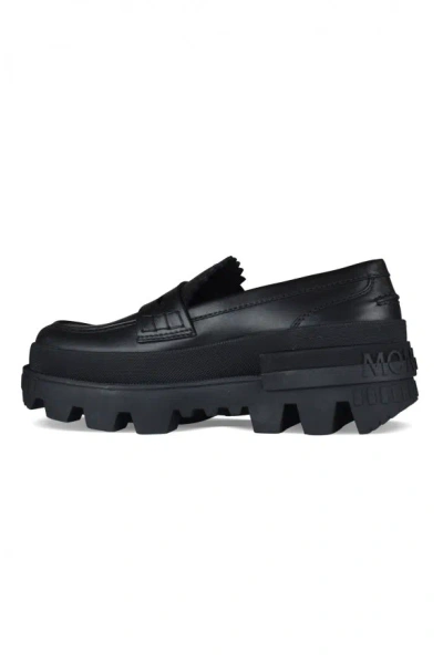 Moncler Black Leather Maxence Loafers In Black