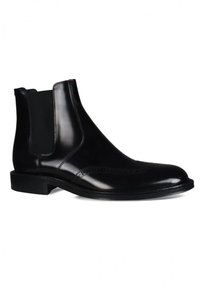 Saint Laurent Ceril Leather Chelsea Boots In Black