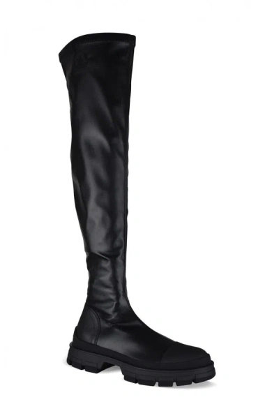 Moncler Hevea Logo Patch Boots In Black