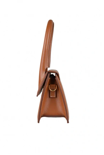 Jacquemus Le Chiquito Moyen Bag
