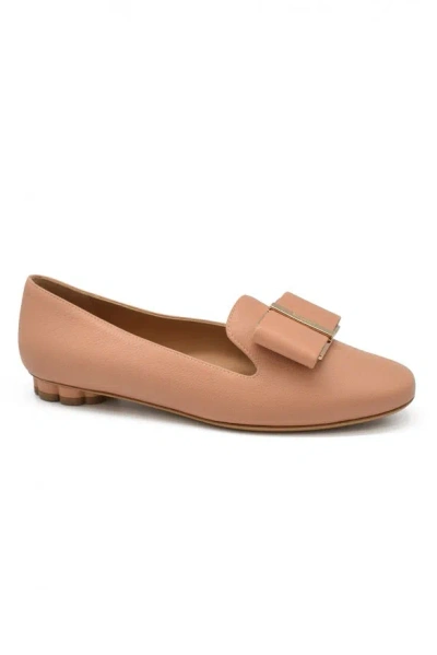Ferragamo Sarno Bow Pumps In Neutral