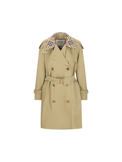 Burberry Castleford Check Collar Shower Resistant Cotton Gabardine Short Trench Coat In Gray