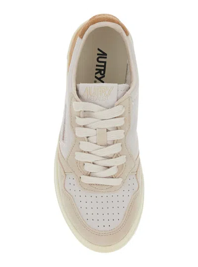 Autry Medalist Low Tric Suede Snd Cigar Sneakers