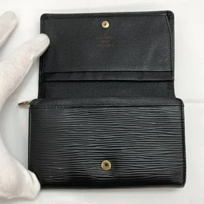 Pre-owned Louis Vuitton Black Leather Bill Wallet (bi-fold) ()