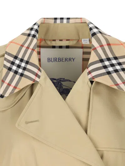 Burberry Castleford Check Collar Shower Resistant Cotton Gabardine Short Trench Coat In Gray