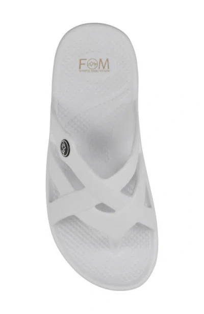 Cliffs By White Mountain Rip Foam Slide Sandal