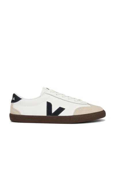 Veja Volley Sneakers With Contrasting Inserts In Brown