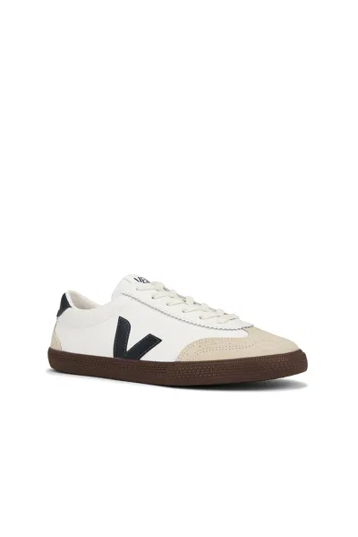 Veja Volley Sneakers With Contrasting Inserts In Brown